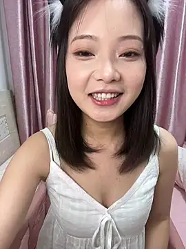 BIGBABYYEYE Live XXX-Chat