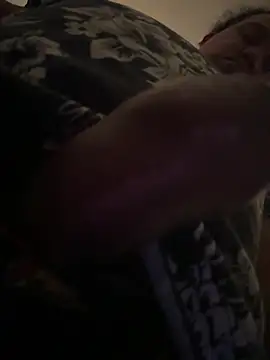 bigtio11 Chat XXX live