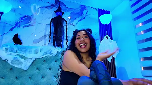 SaraVasquez_'s Live XXX Chat