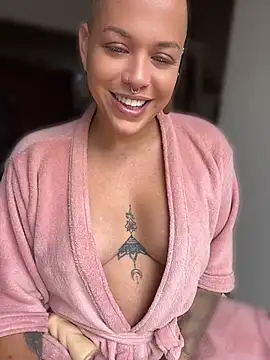 alicetgirlbr's Live XXX Chat
