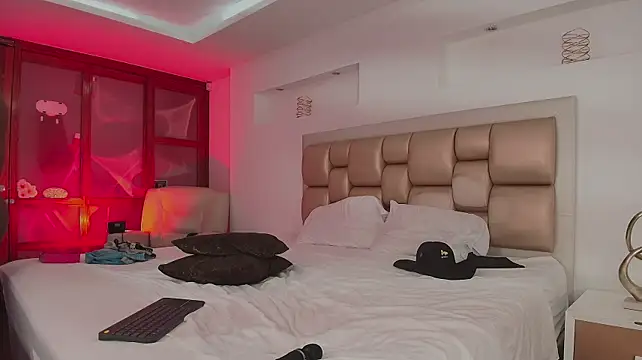 XXX chat uživo modela DereckandJakee