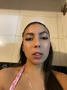 Julieth_ec_ লাইভ XXX চ্যাট