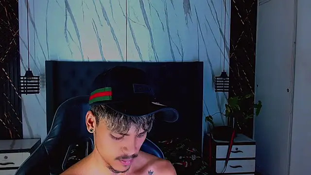 دردشة Angel_foxc13 الجنسية المباشرة
