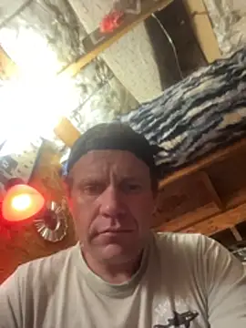 IDGAF-INDB2 Live XXX-Chat