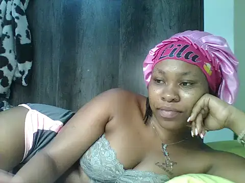 Juicyy_afriq's Live XXX Chat