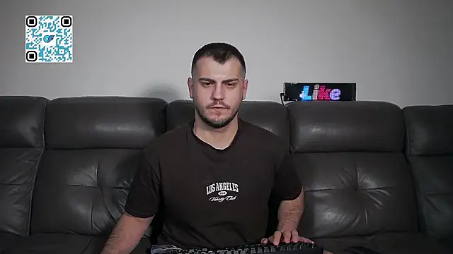CrazyDom1 live XXX chat