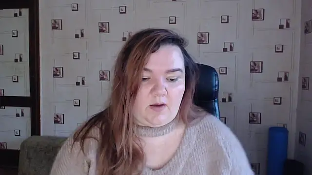 Chat XXX en directo de TasyaBigTTs