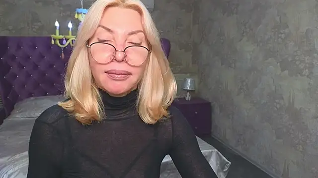 Wendy_Waves élő XXX-chatje