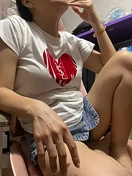 Ivy_Trix2 Chat XXX live