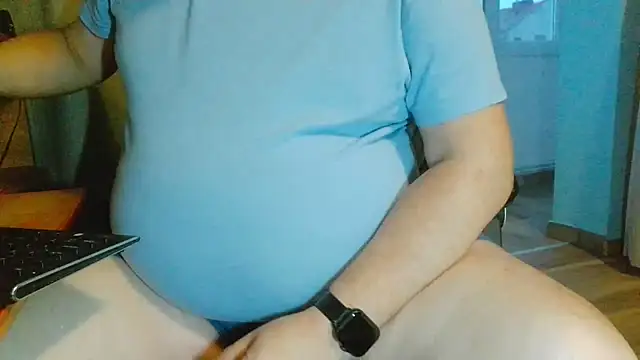 Živý XXX chat Adymby