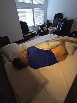 bigGirth4u Шоу с уебкамера