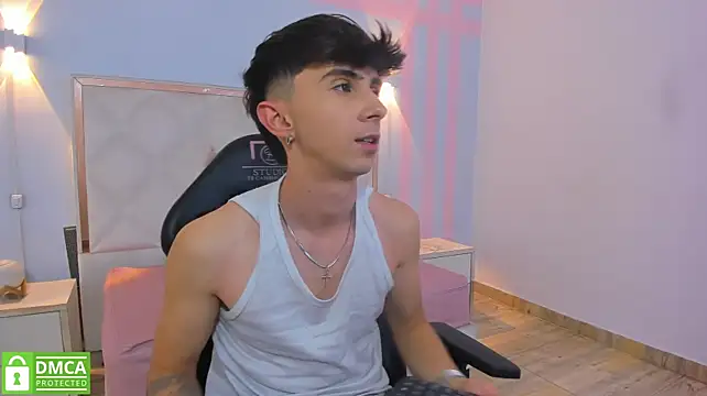 Peter_tay live XXX chat