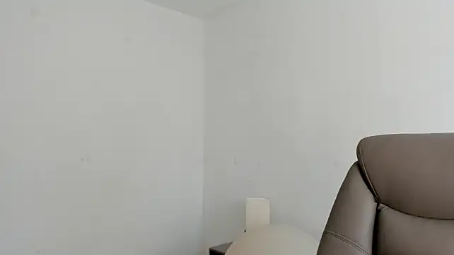 Chat +18 de amelie_murphy_ ao vivo