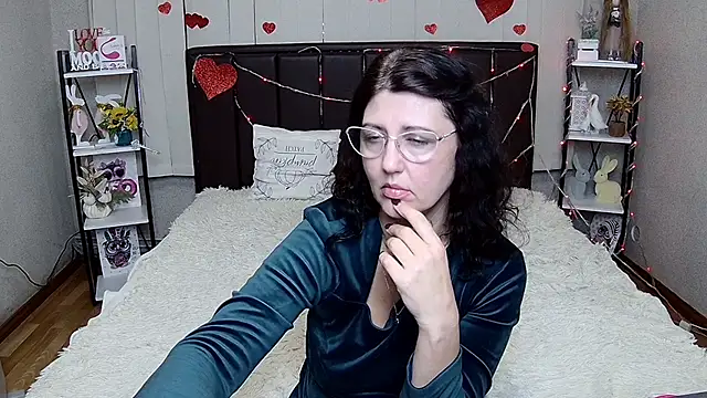 RoseHille's Live XXX Chat