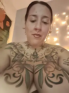 Chat XXX en directo de Thelittledevil388