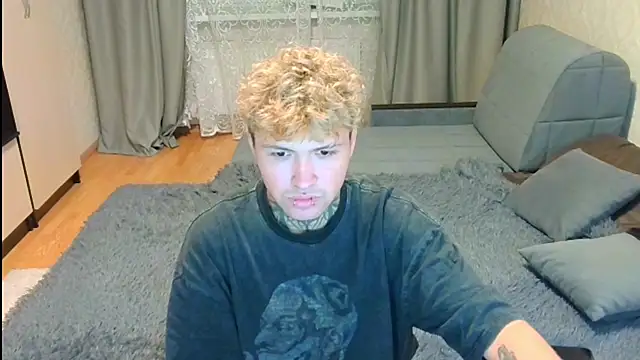 Онлайн чат XXX worgazmma