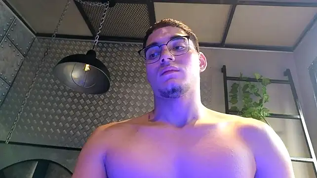 Chatroom XXX en direct de ThiagoFox