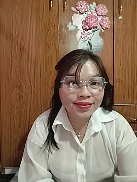 Cover-baa 现场XXX聊天