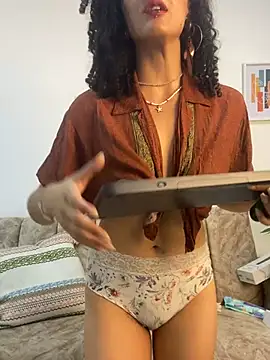 Chat +18 de CurlyMeryJane ao vivo
