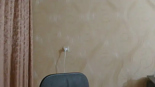 XXX chat uživo modela frama666