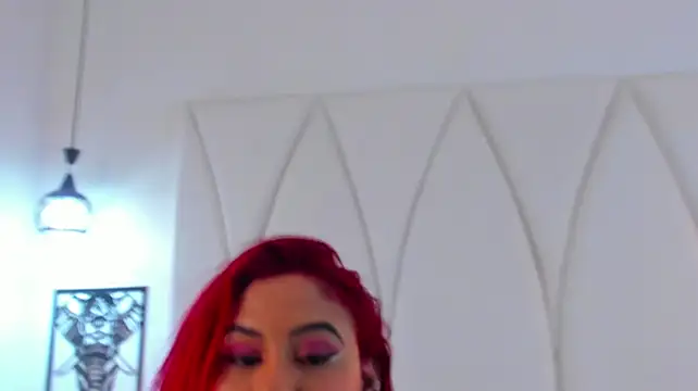 Chatroom XXX en direct de Amara_RedJS