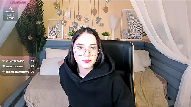 צ'אט XXX בשידור חי של Maya_Wtinter