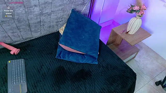 Chat +18 de Antonella_Wilde ao vivo