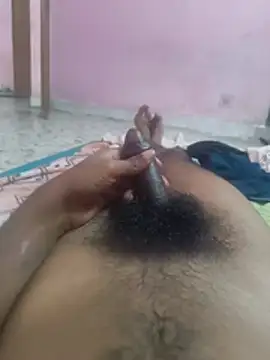 Chat +18 de cutipie_tamil ao vivo
