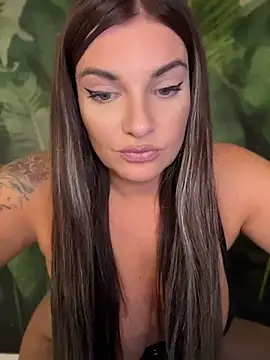 JessycaFlame Adlı Modelin Canlı XXX Sohbeti
