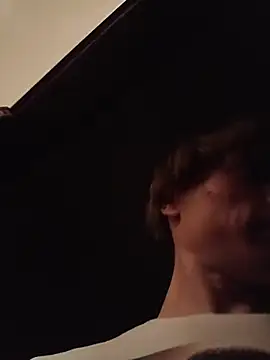 Samuel000000 – Naživo XXX chat