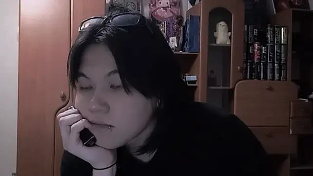 XXX chat uživo modela Guru_Master