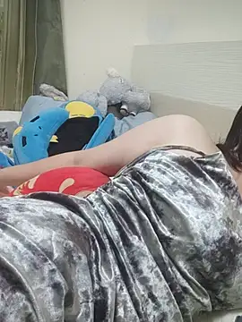 miniiceyya's Live XXX Chat