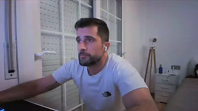 Chat XXX Live alex877x