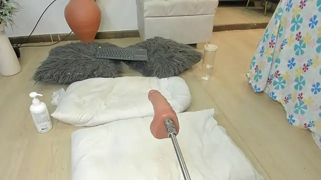 Chat +18 de SweetKata_ ao vivo