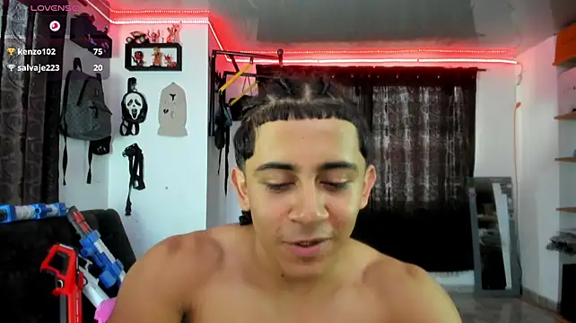 Bradley_Strong Live XXX Chat