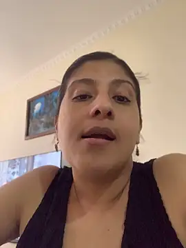 دردشة Antonella_SW1 الجنسية المباشرة