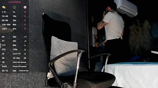 Živý XXX chat MarkWalker__