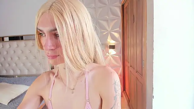 kitty__bunny Webcam-Show
