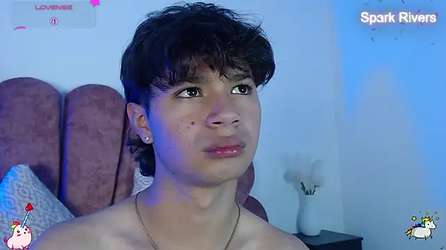 SparkRivers live XXX chat