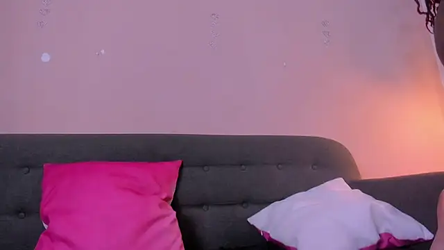Frida_and_love Chat XXX live