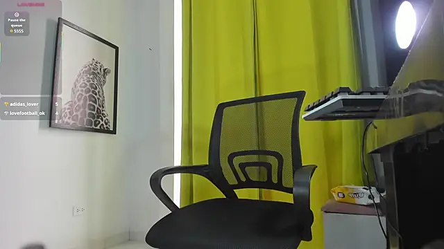 Lianfox_1 Chat XXX in diretta