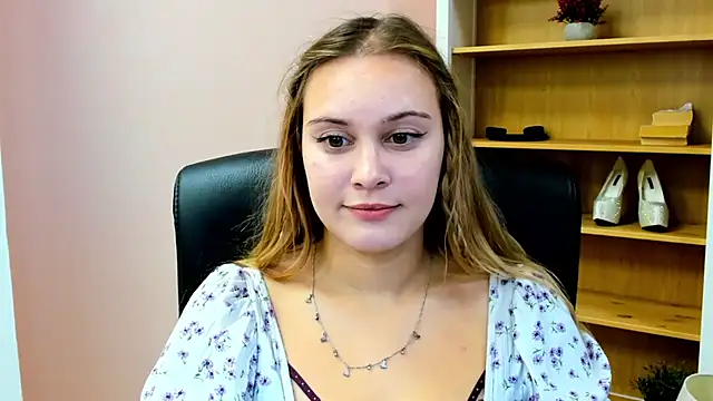 Chat XXX ao vivo de kitty_valeria