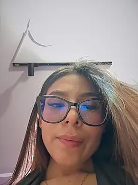 Živý XXX chat amira_cute2