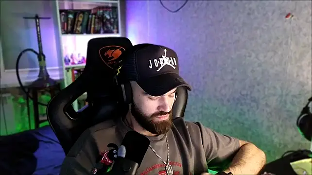 Chat +18 de _Serious_Man ao vivo