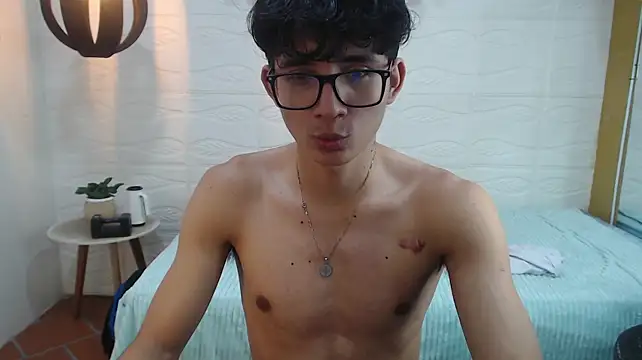 XXX chat uživo modela tim_cooper