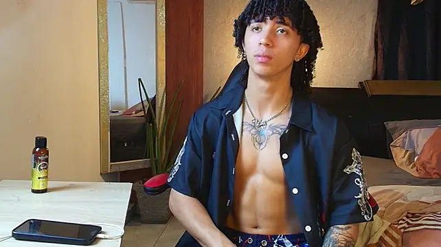 kim_curlyy Chat XXX live