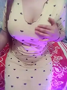 yassmine-yaran Chat XXX live