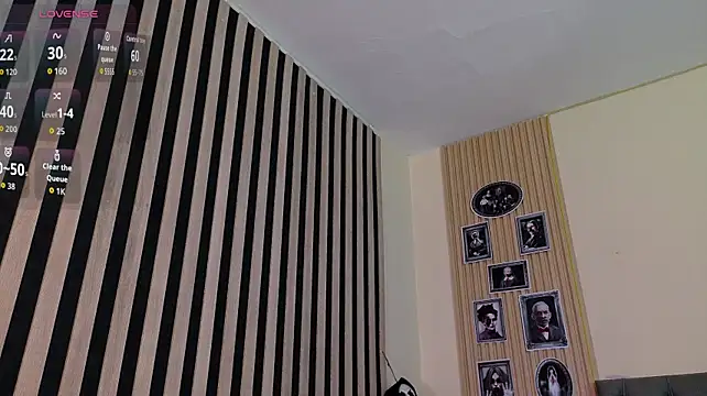 Czat XXX na żywo – Simon_Rz