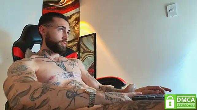 Luke_davis01 élő XXX-chatje