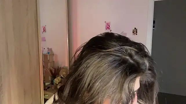 tease_dealer Chat XXX live